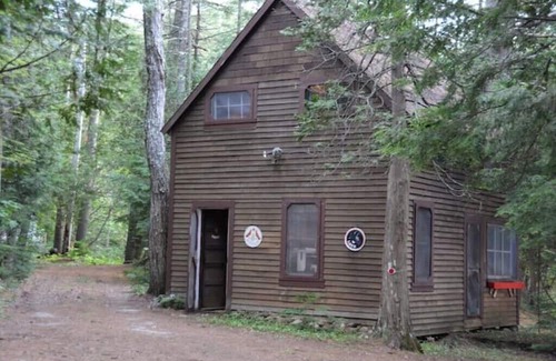Kents Hill Casa | Baljunor Lake House - Refresh Your Soul - Canoe, Rowboat, Clean Lake, Waterfront