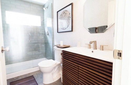Baca Grande Casa | Lower Suite of beautiful new home with two separated living spaces.