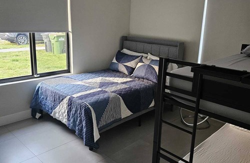 North Miami Casa | Shared Rooms in North Miami FL