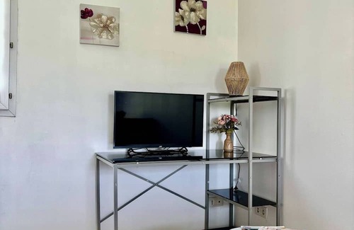 Moyenneville Apartamento | Vrbo Property