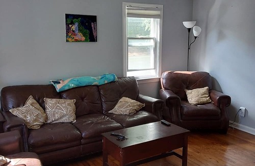 Pearl River Casa | Charming cape 30 minutes drive from New York City