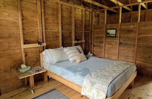 Seawall Casa | Stunning refurbished horse barn in the quiet neighborhood of Seawall, Maine.