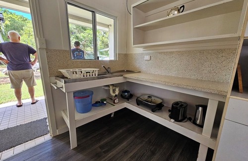 Cape Gloucester Casa | UNIT 3 SUNSET BEACH BUNGALOWS, CAPE GLOUCESTER, ABSOLUTE BEACH FRONT