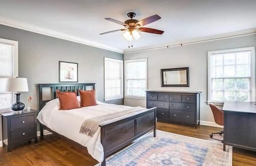 Park Cities Casa | Charming 3-Bed Duplex in University Park: Perfect for Short or Long Stays