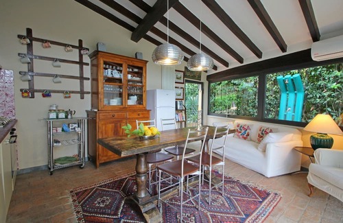 Ortonovo Casa | Stunning villa for 4 people with hot tub, A/C, sauna, WIFI, TV, terrace, panoramic view and par...