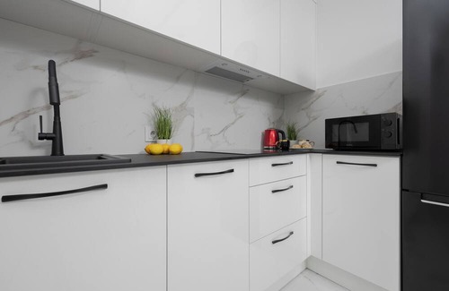 Muranow Apartamento | Elegant Apartment in Warsaw by Renters