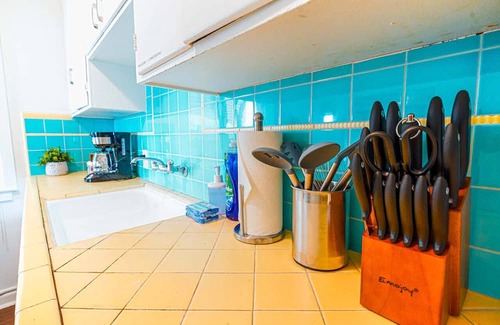 Alki Apartamento | Waterfront Oasis 2-BR Apt near Alki Beach