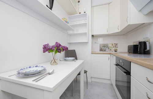 Bielany Apartamento | Charming Studio for 2 Persons by Renters