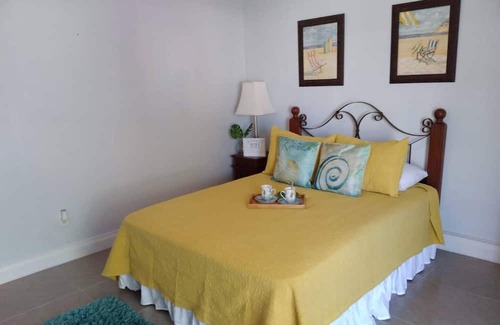 Bouvet Island Cama Y Desayuno | High Rock Oasis 2 - The PERFECT getaway!