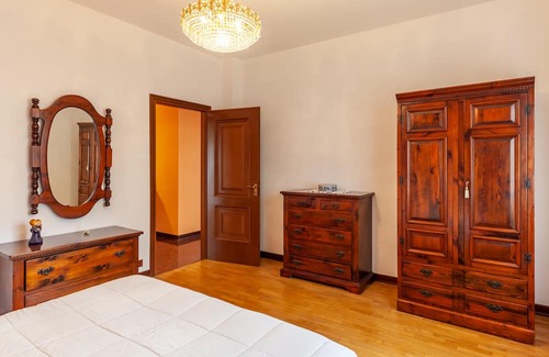 Masero Casa | Vacation Home "Tra Liguria E Toscana" with Mountain View, Private Terrace & Wi-Fi