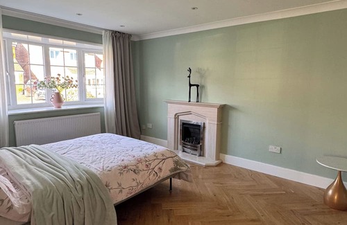 Handforth Casa | Stylish Home in Handforth near Mcr Airport