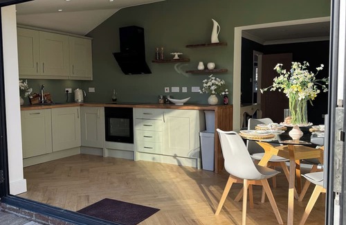 Handforth Casa | Stylish Home in Handforth near Mcr Airport