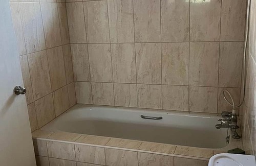 West Coast Casa | Beautiful 2-Bed House in St George