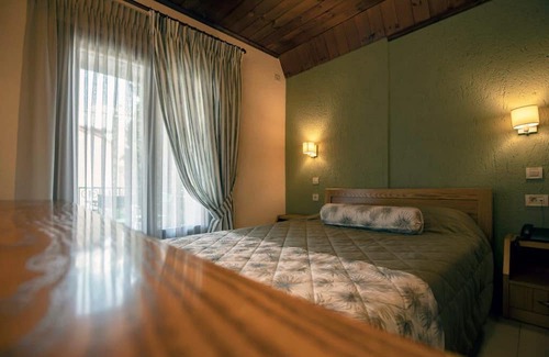Eptalofos Condominio | Eptalofos Guesthouse - Triple Nest with Balcony