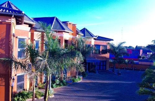 Kabulonga Apartamento | La Belva Court