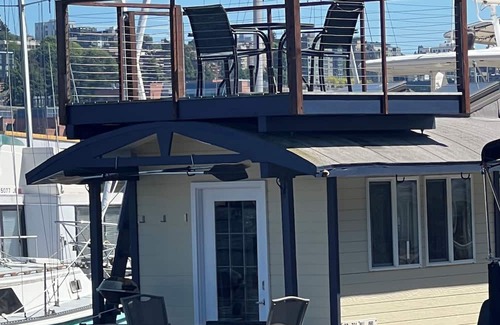 Seattle Alquiler De Eote | Houseboat on Seattle's Lake Union