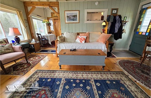 Boothbay Casa | NEW Hummingbird Cottage