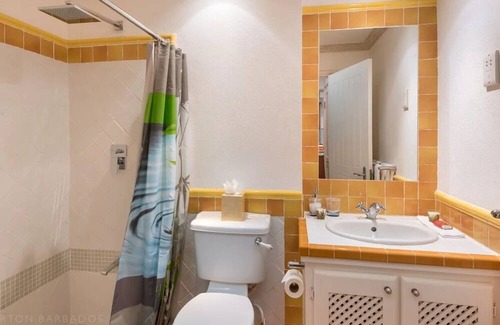 Folkestone Villa | Lovely 1 Br Apartment! Fully Furnished