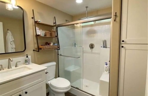 Havasu Lake Casa | Lake View Newly Remodeled Luxury with backyard.