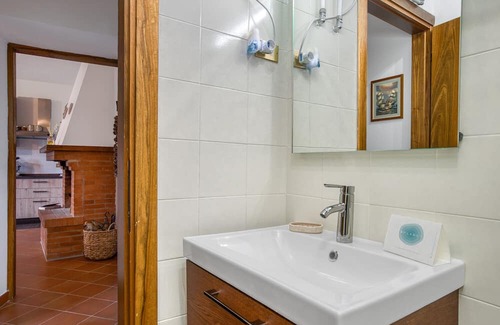 Vallo di Nera Casa | Holiday Home 'Il Tripode - Le Dimore Del Bordone' with Mountain View