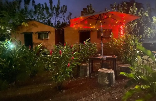 Penjamo Cabina | Cabañas La Perla - Lugar Vacacional Para Parejas y Familias Cerca de La Fortuna