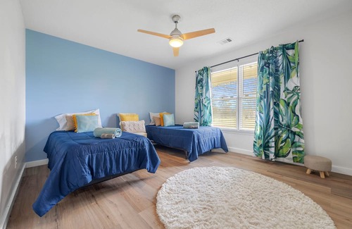 Haralson Otro | Nature's Haven w/Backyard, Firepit, Luxe bath, WFH