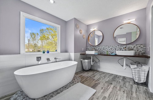 Haralson Otro | Nature's Haven w/Backyard, Firepit, Luxe bath, WFH