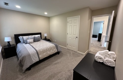Douglass Hills Casa | Easy interstate access puts you anywhere in Louisville within 15 minutes.