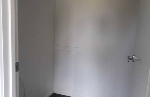 Warrnambool Apartamento | COSY ROOM WITH STORE