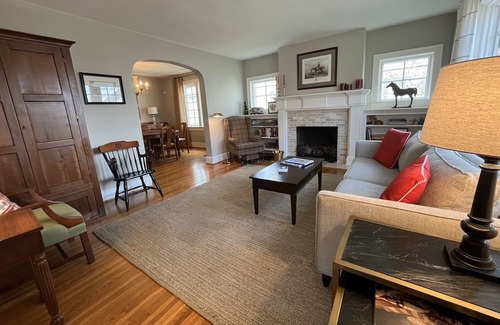 St. Matthews Casa | St. Matthews Tudor