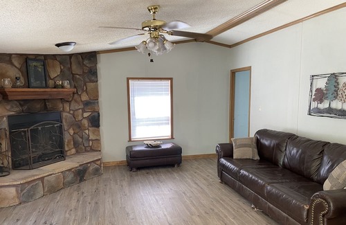 North Lake George Cabina | Hidden gem in Hague with spectacular Lake George view