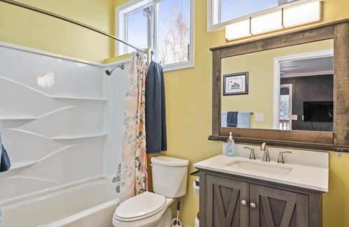Palmer Apartamento | Lazy Mountain Views!