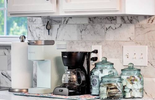 Gallatin Casa | Touch of Turquoise, Gallatin TN