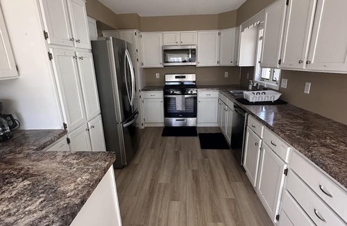Fair Casa | Spacious Family Getaway 4BD/2BH