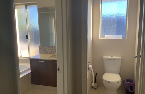 North Lake Casa | “Peaceful stay with newish cycling paths”.