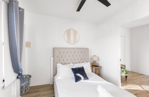 Marina del Rey Apartamento | Beachside Bliss: Venice Suite with Ocean Serenity