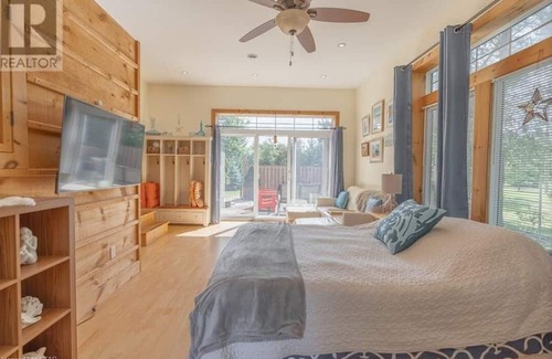 Bluewater Cabaña | Barbara Street Lake Escape - Lake Huron Cottage - Sleeps 6