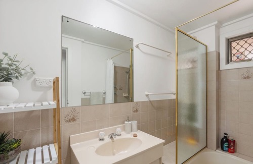 McCracken Casa | Pole Position in a prime location at McCracken