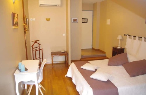 Angoume Casa | Guest House 'Chambre D'hôtes Edelweiss' with Mountain View, Wi-Fi and Air Conditioning