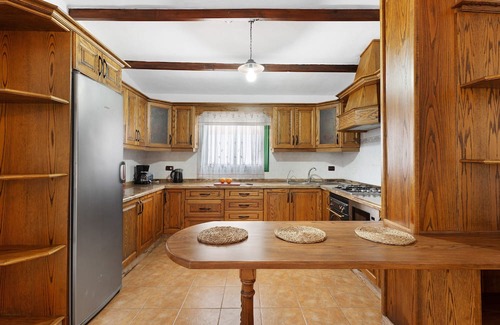 Granadilla de Abona Chalet De Esquí | 'Villa Duke' with Mountain View, Private Pool and Wi-Fi
