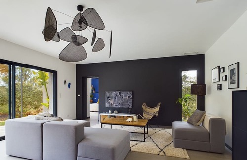 Cornillon-Confoux Casa | Villa Cornillon-Confoux, 3 bedrooms, 6 persons