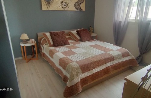 Saint-Theodorit Casa | Maison Familiale en Pleine Campagne
