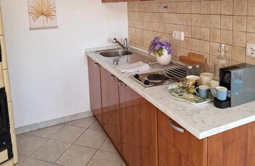 Rogoznica Apartamento | Appartement Ensoleillé Avec Grand Balcon, à 3 Minutes de la mer !