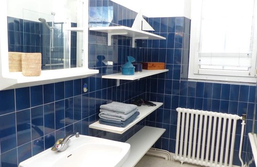 Bono Casa | Maison Familiale Avec Piscine, Proche du Port