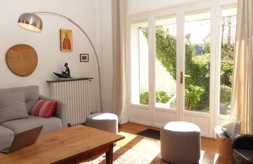 Bono Casa | Maison Familiale Avec Piscine, Proche du Port