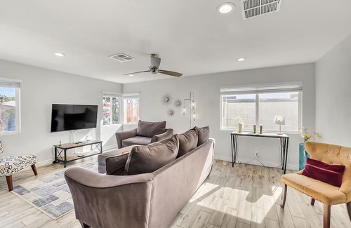Coronado Casa | Urban Phoenix Gem, Discounted Rates!