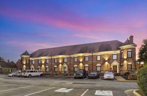 North Chesterfield Casa | Renovated Stay with Comfy Beds & Keurig Coffee in Historic Richmond
