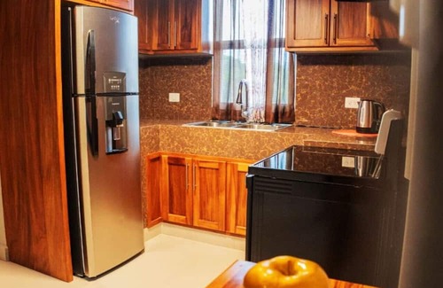 Danli Apartamento | Majestic Apartament/Wi-Fi/Parking/3Beds