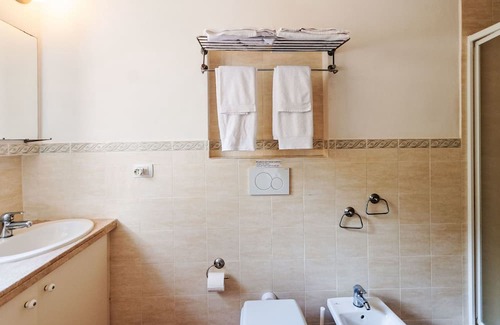 Saturnia Casa | Il Borghetto by Interhome