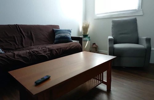 Gibbon Apartamento | A unique one of a kind stay at a former farmers co-op located near downtown
